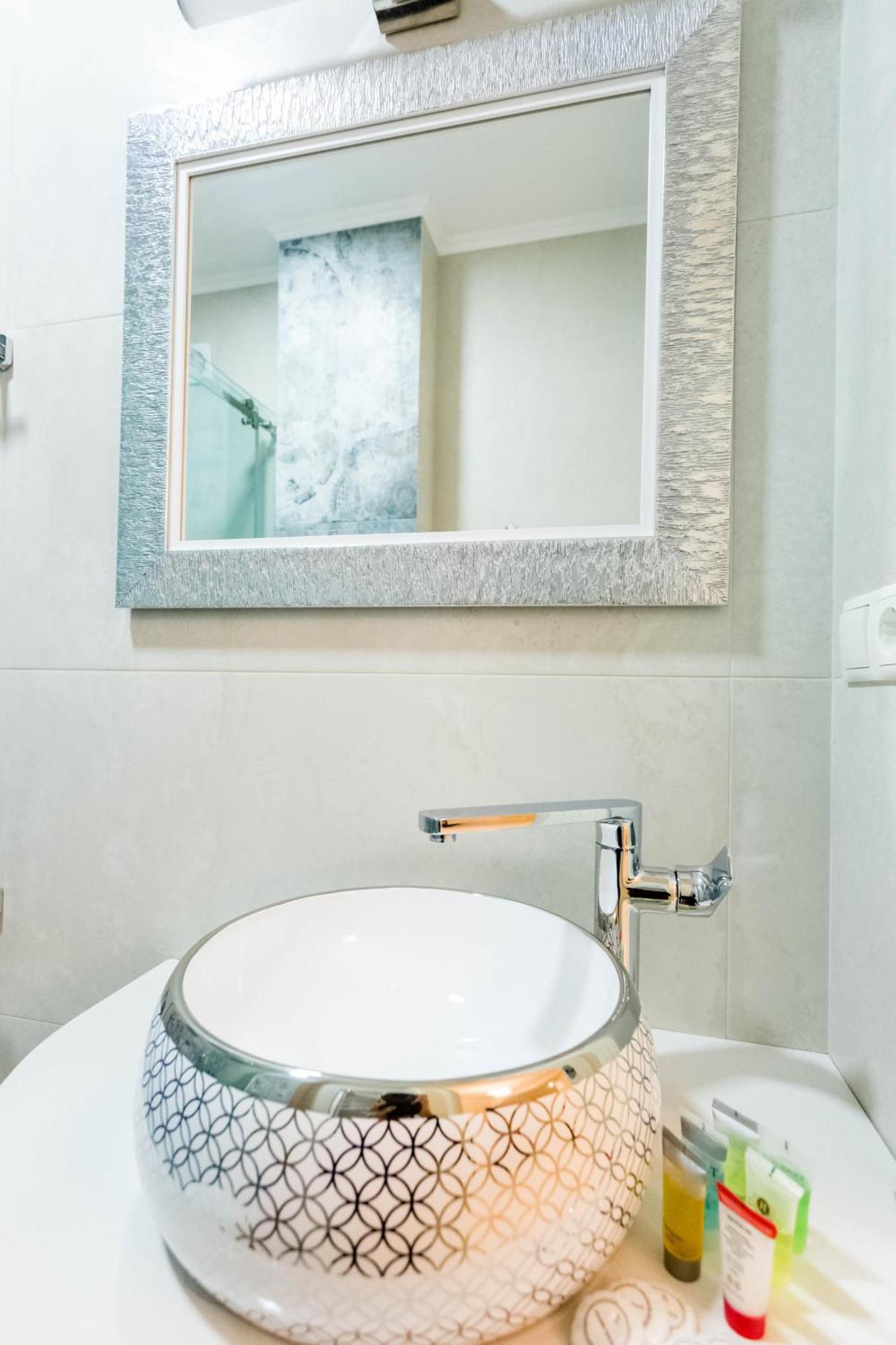 City Luxury Apartment L Tbilisi Eksteriør bilde
