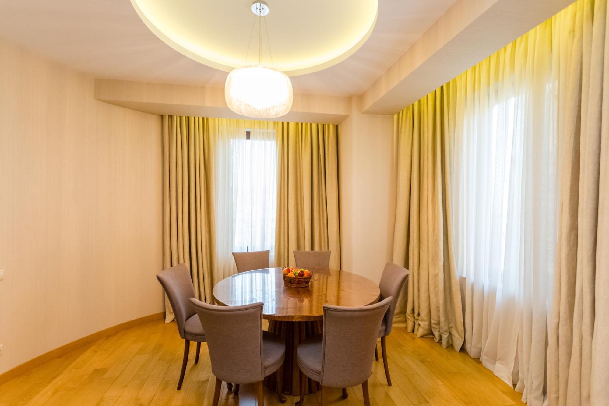 City Luxury Apartment L Tbilisi Eksteriør bilde